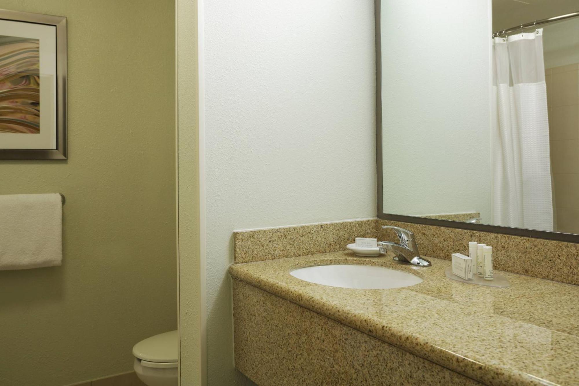 מלון Courtyard By Marriott Little Rock Downtown מראה חיצוני תמונה