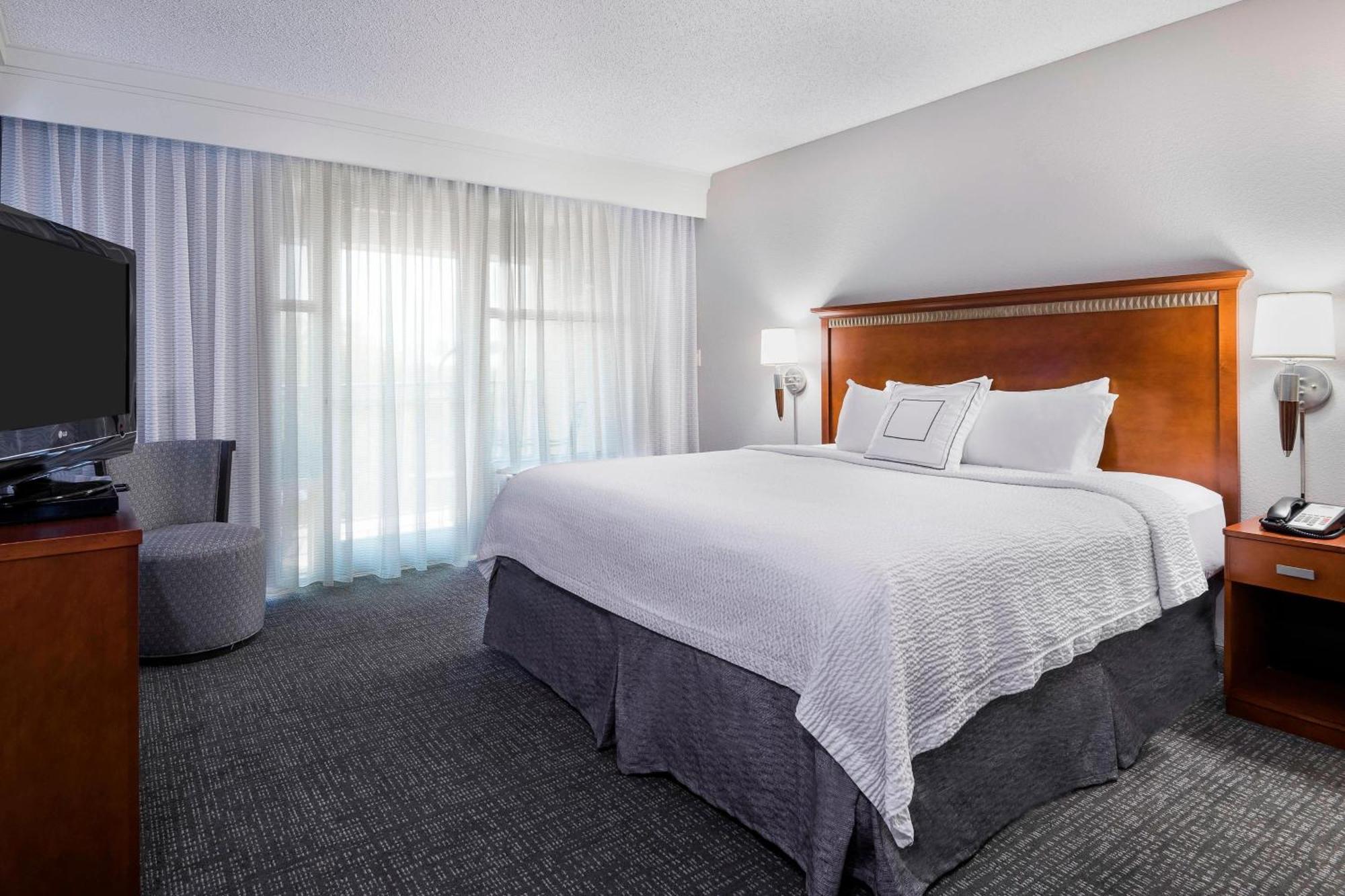 מלון Courtyard By Marriott Little Rock Downtown מראה חיצוני תמונה